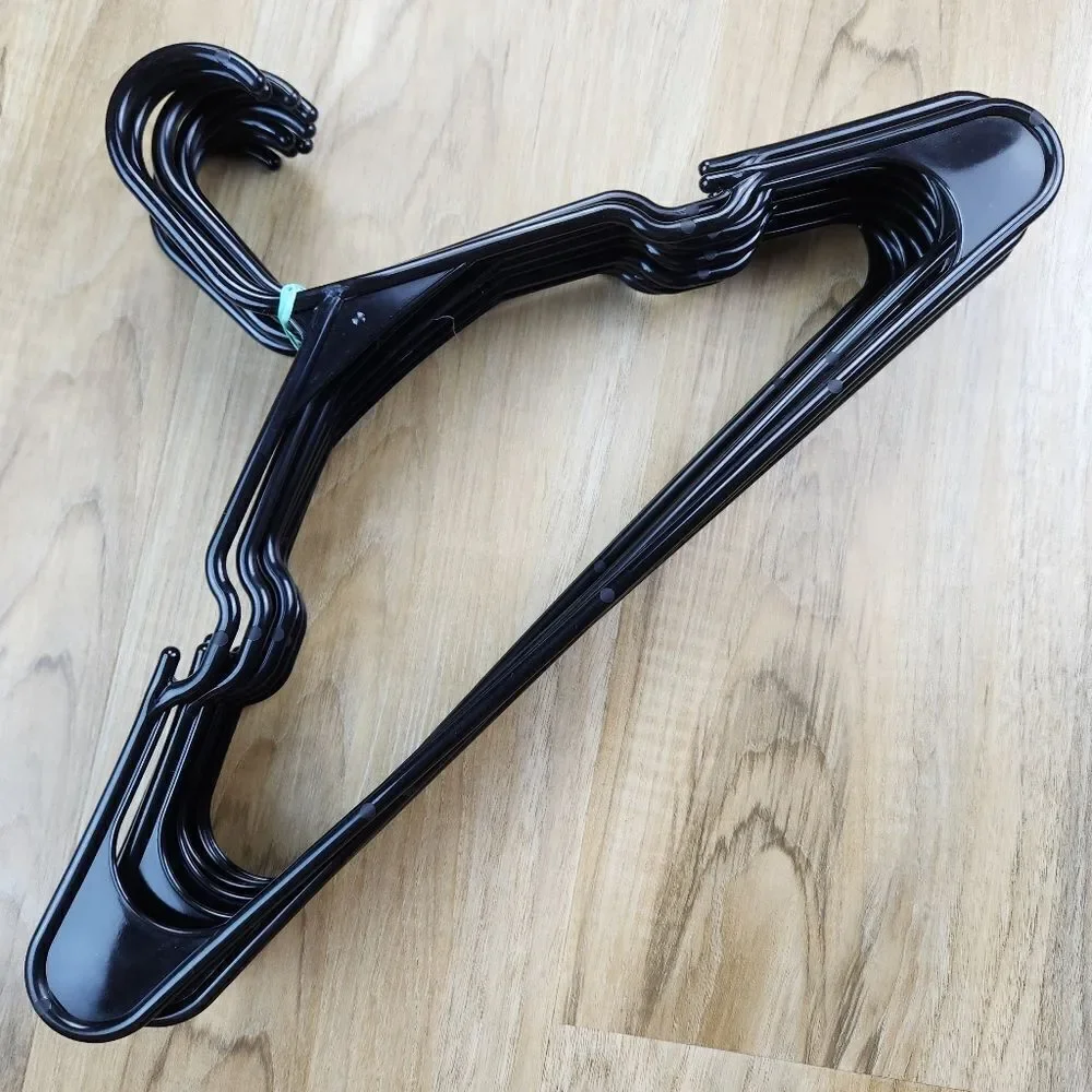 💜Pack of 45 Plastic Hangers